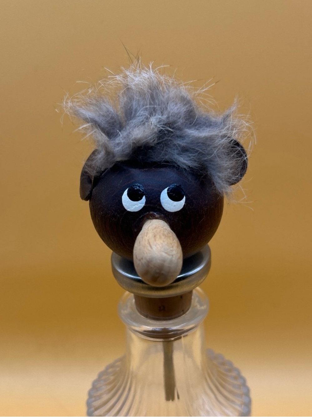 Classic Brown Wooden Bird Bottle Stopper with Grey Faux-Fur Hair